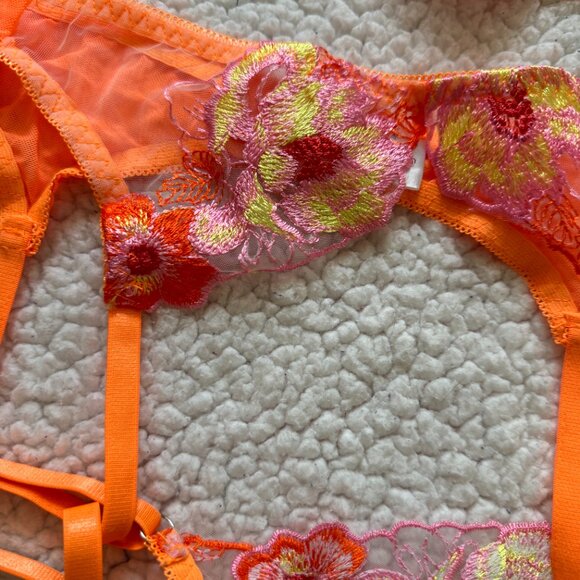 neon orange floral 3 piece lingerie set - Picture 7 of 9